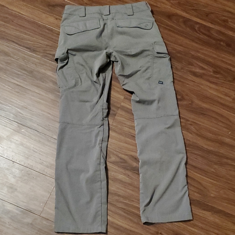 Womens 5.11 Gray Cargo Pants with Multiple Utility Pockets - Picture 7 of 13